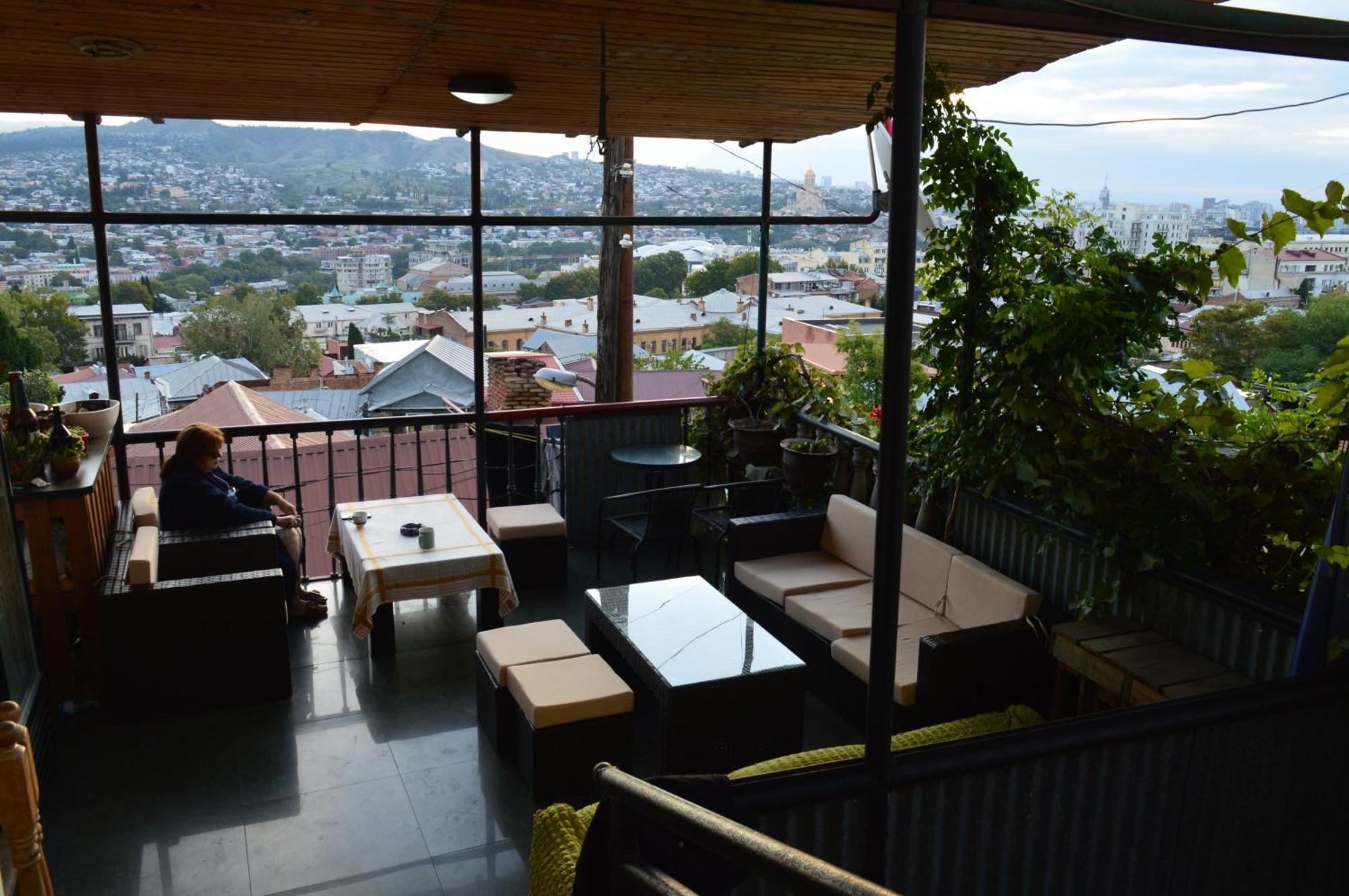 شقة Terrace Mtatsminda *